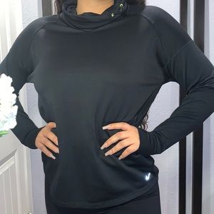Nike dry-fit pull over